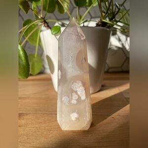 Flower Agate Crystal Tower